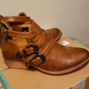 Brown booties